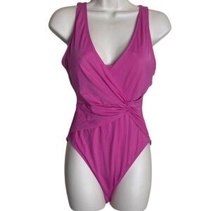 Andie Swim The Capri One Piece Swimsuit in Orchid NWT  Size M